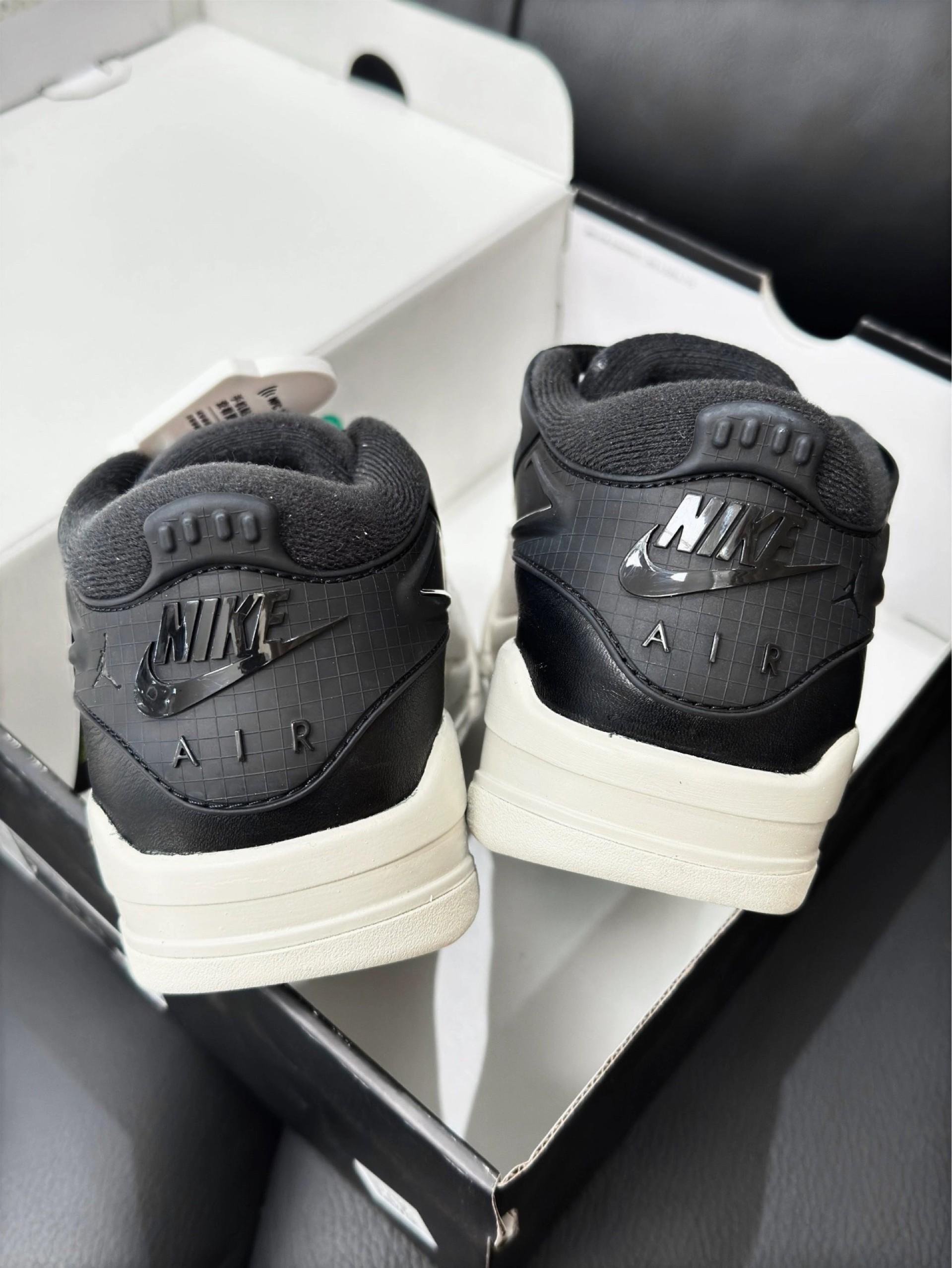 Jordan4RM系列!这双真的很难不爱🖤